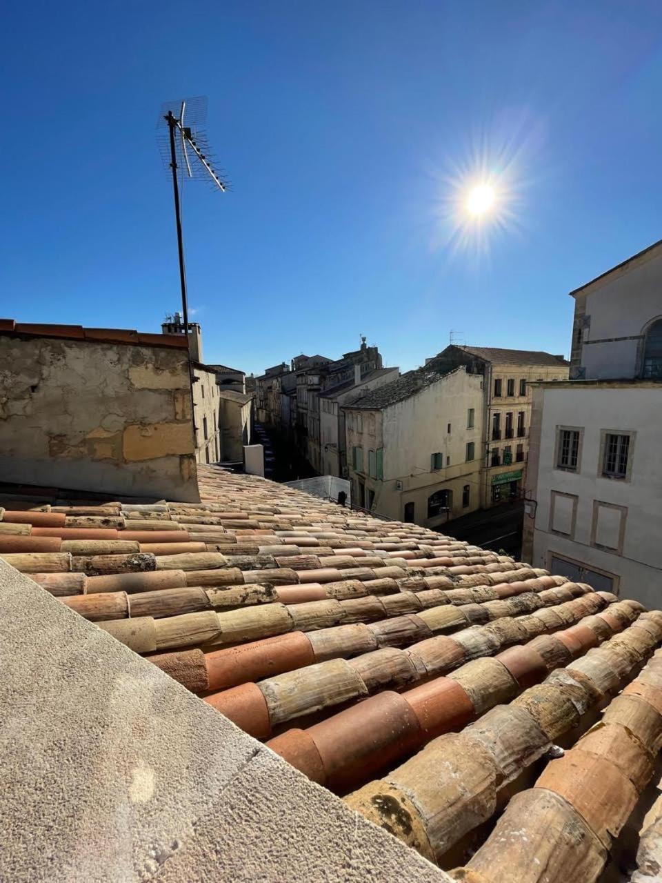 L'Escale - Clim, Terrasse Appartement Arles Buitenkant foto